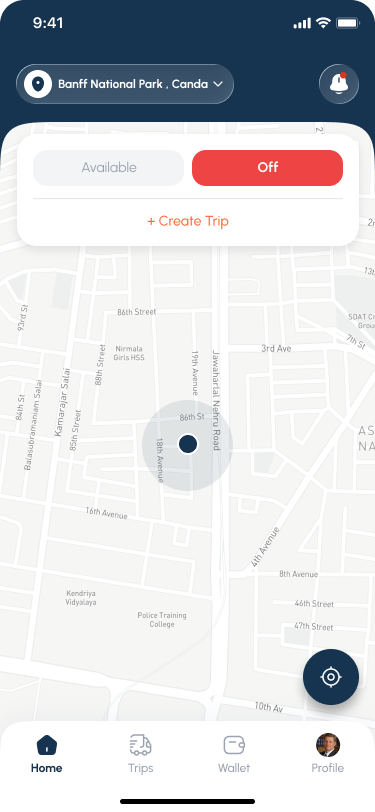 الشاشة الرئيسية لتطبيق سائق Backway تعرض الرحلة النشطة وطلبات الشحن الواردة